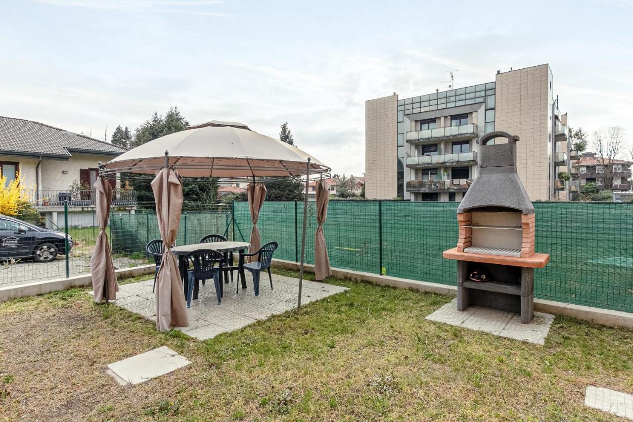 Al 33 Di Via Roma - Apartments Cardano Al Campo Extérieur photo