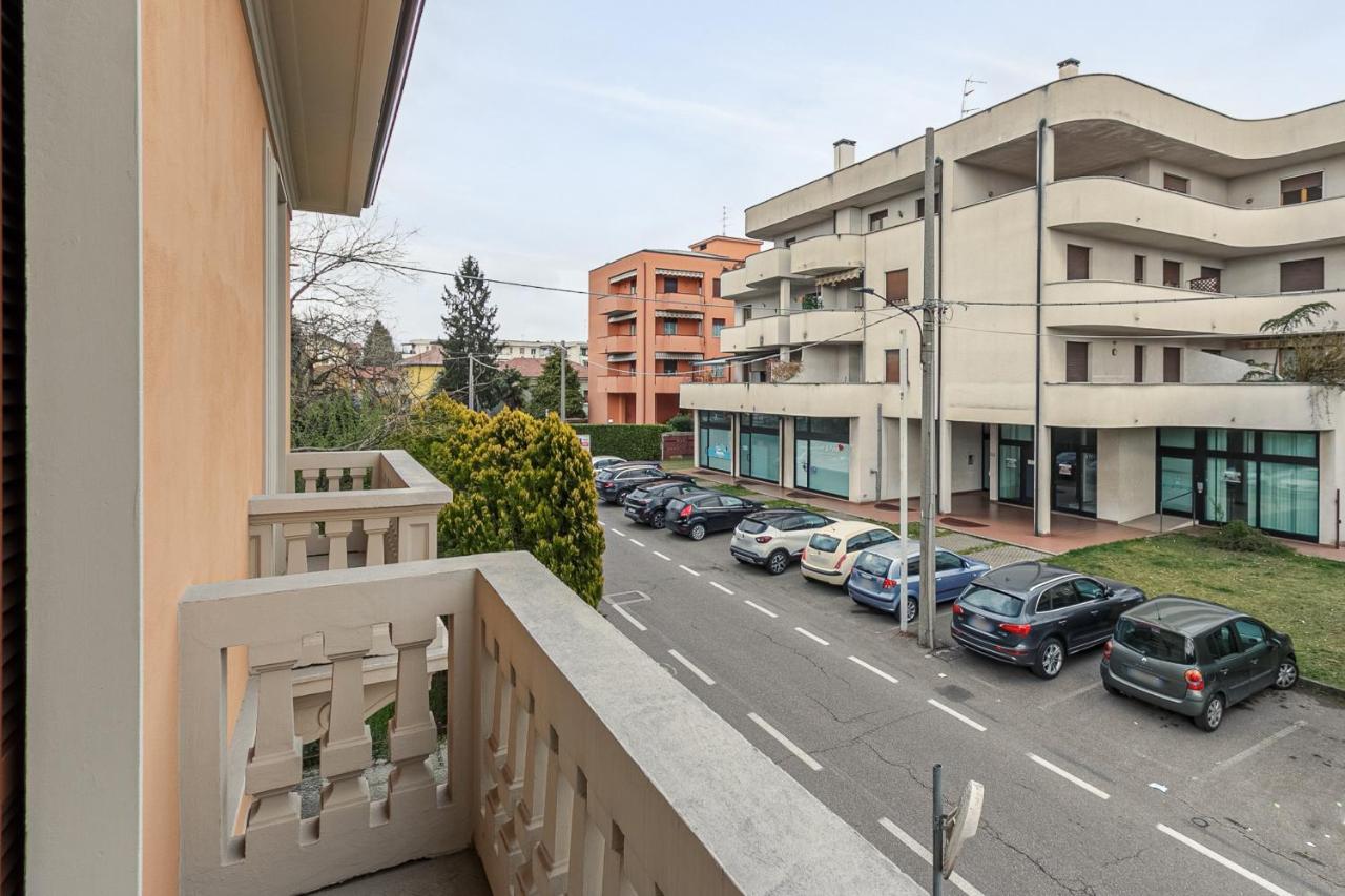 Al 33 Di Via Roma - Apartments Cardano Al Campo Extérieur photo